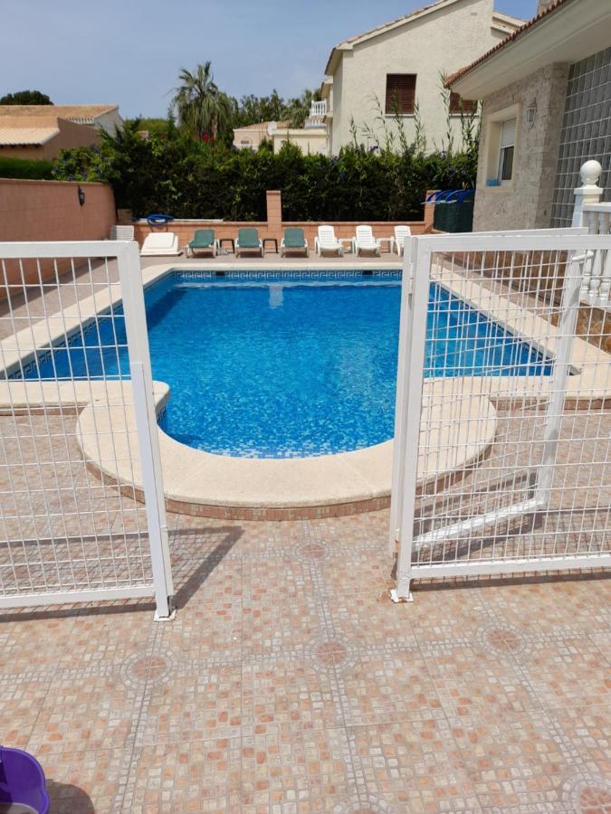 Chalet Muy Cerca De La Playa Con Piscina Privada Dehesa de Campoamor  Eksteriør bilde